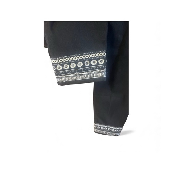 Chico’s Pull On Ankle Embroidered Jeggings - Picture 3 of 5